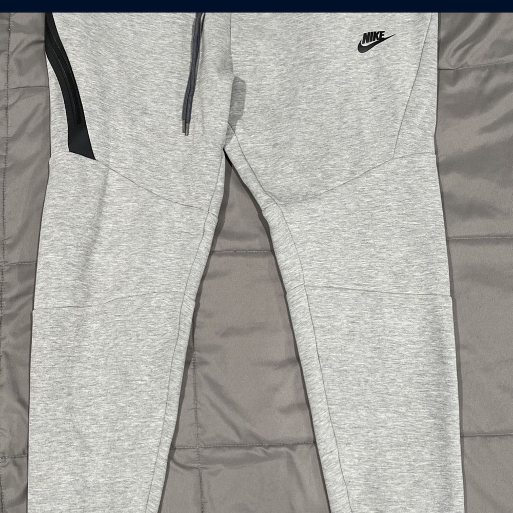 Nike Tech Bottoms
